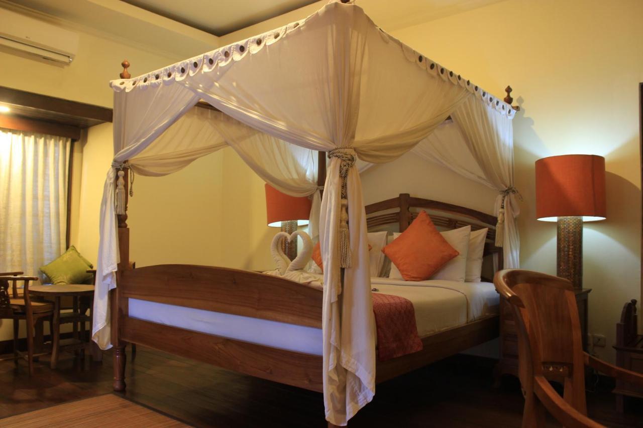 Diwangkara Beach Hotel & Resort Sanur  Exterior photo